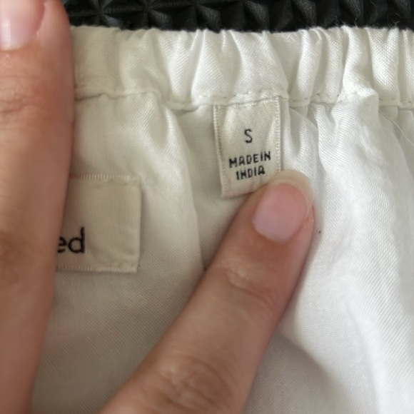 Wilfred White Off the Shoulder Dress 💚 - Picture 6 of 11